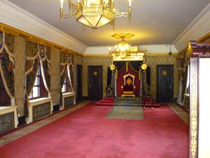 만주국 황제의 옥좌, 황궁, 신징