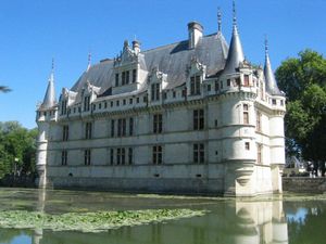 아제르리도 샤토(Château d'Azay-le-Rideau)