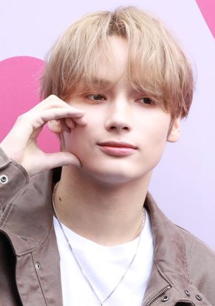 2024년의 휴닝카이