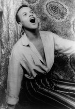 해리 벨라폰테 (1954). 그의 돌파구 앨범인 칼립소 (1956)는 한 명의 아티스트가 발매한 최초의 백만 장 판매 LP였다.