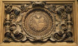 콜리스 센터의 대학 로고