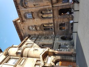 구 의과대학의 엘시 잉글리스 사각형(현재 역사, 고전 및 고고학과 소재)