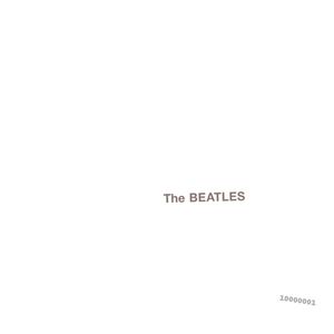 혁신적인 디자인으로 인용된 "화이트 앨범"으로 알려진 The Beatles 앨범 커버