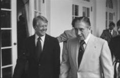 1977년 9월 6일 워싱턴 D.C.에서 미국 대통령 지미 카터를 만난 피노체트