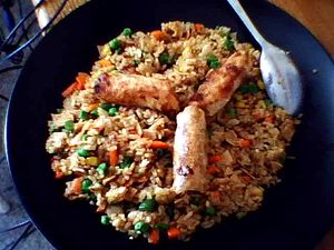 여러 재료를 섞어 만든 껌 찌엔