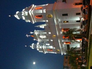 [[벨렝 대성당|그라사 부인의 성모 대성당]]