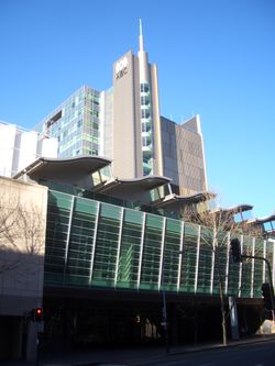 얼티모에 있는 오스트레일리아 공영 방송국 ABC 본부 건물.