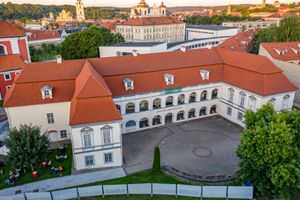 17세기 미노르 라드빌라스 궁전에 위치한 리투아니아 극장, 음악 및 영화 박물관