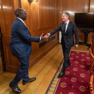 루토는 2022년 9월 21일, 미국 국무장관 앤터니 블링컨과 함께 했다.