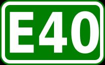 E40