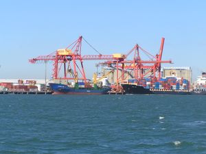 호주에서 세 번째로 분주한 항구인 브리즈번 항(Port of Brisbane)