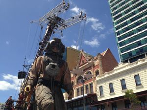2015년 퍼스 페스티벌 개막식 장면. 오스트레일리아에서 가장 오래된 문화 축제