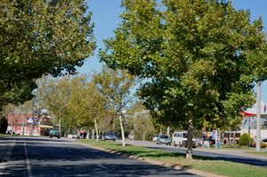 우라나 로드, 라빙턴