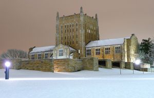 맥퍼린 도서관, 털사대학교