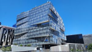 도클랜즈에 위치한 나인 네트워크 사무실