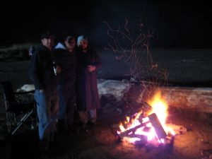 직화(直火)로 피운 땔나무 불