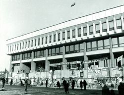 1991년 1월 빌뉴스 사건 당시 세이마스 궁전을 둘러싼 바리케이드