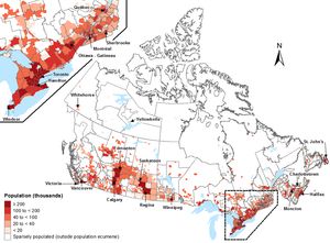 캐나다 인구 밀도 지도(2014년)왼쪽 상단: 퀘벡-윈저 회랑은 인구가 가장 밀집되고 산업화가 가장 많이 진행된 지역으로, 전체 인구의 거의 50%를 차지한다.