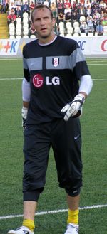 풀럼에서 몸을 푸는 슈바르처