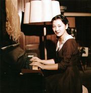 미치 붐 도래(1958년). 약혼 직후의 상황황후 미치코