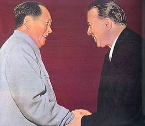 1956년 마오쩌둥과 호자