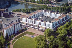 스트라스부르의 유럽 궁전(Palais de l'Europe) 항공 사진