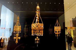 헌납 왕관 레세수인트의 구아라사르 보물