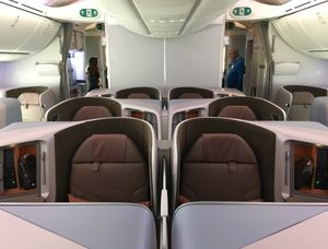 싱가포르항공의 보잉 787-10 드림라이너의 새로운 지역 비즈니스석