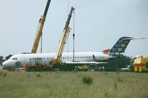 네덜란드에서 착륙에 실패한 Fokker 100