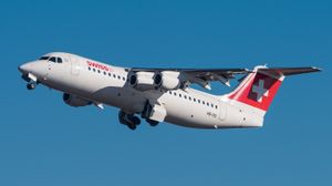 Avro RJ100은 2016년 교체가 시작될 때까지 스위스 유럽 항공의 주력 항공기였다.