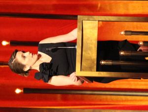 2015년 피바디상 시상식에서 상을 수여하는 페이