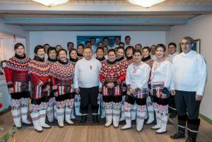 그린란드 정부 구성원의 모습.