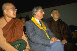 레와타 담마, 산가라크시타, 틱낫한 (좌-우) 베를린, 1992