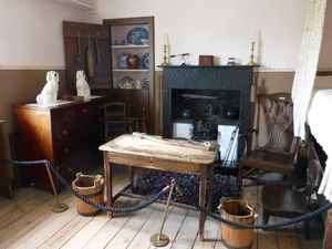 데이비드 리빙스턴의 출생지, 당시 가구들과 함께