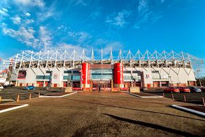 리버사이드 스타디움