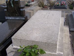 조르주 퐁피두와 클로드 퐁피두의 오르빌리에 묘