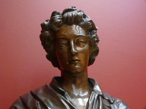 아멜리아 로버트슨 힐(Amelia Robertson Hill)이 1882년 제작한 셸리의 청동상, 테이트 브리튼(Tate Britain)에 전시 (이상화된 모습)