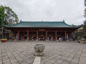 742년에 건설된 중국의 시안 대사원