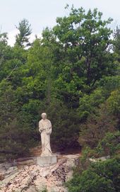 세인트로렌스 강변에 있는 성 로렌티우스 상