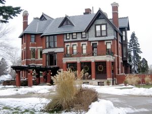 시더 래피즈의 브루스모어