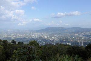 수도 산살바도르(San Salvador)