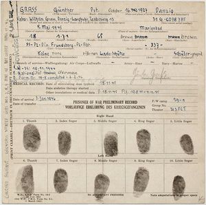 그라스의 포로 기록, 무장친위대(Waffen-SS) 복무를 나타냄