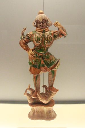 삼채(Sancai) 유색 납유약을 사용한 당나라 묘지기.