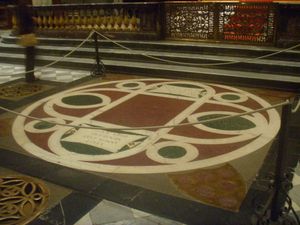 피렌체 산 로렌초 성당에 있는 코시모 데 메디치의 납골묘