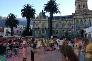 그랜드퍼레이드에서 열린 홀리 축제