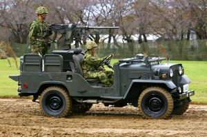 스미토모 M2 중기관총이 장착된 차량