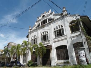 파당 구시가지의 Padangsche Spaarbank 건물