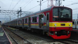 보고르역(Stasiun Bogor)의 205계 전동차