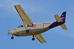 페덱스 208B 슈퍼 카고마스터.