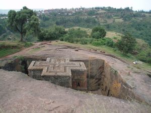 12세기에 자그웨 왕조(Zagwe dynasty)가 조각한 라리벨라(Lalibela) 교회들